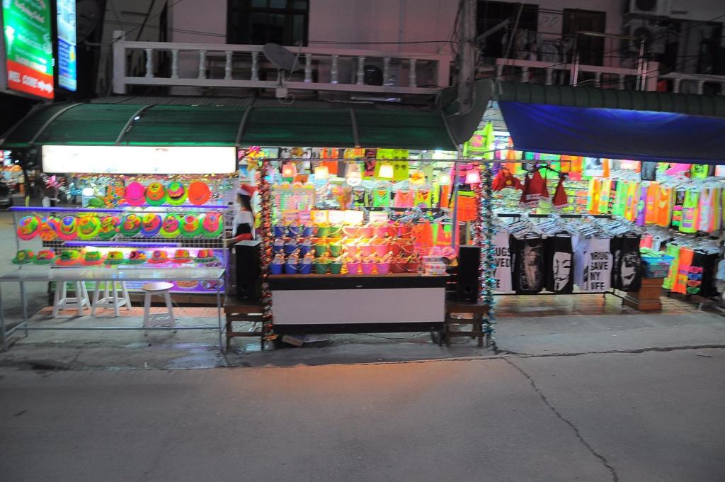 Mickey Hostel Haad Rin Exterior foto
